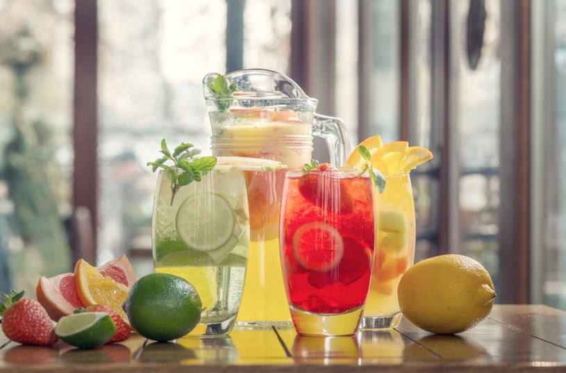 Domowe lemoniady na upalne dni. Te propozycje cię zaskoczą