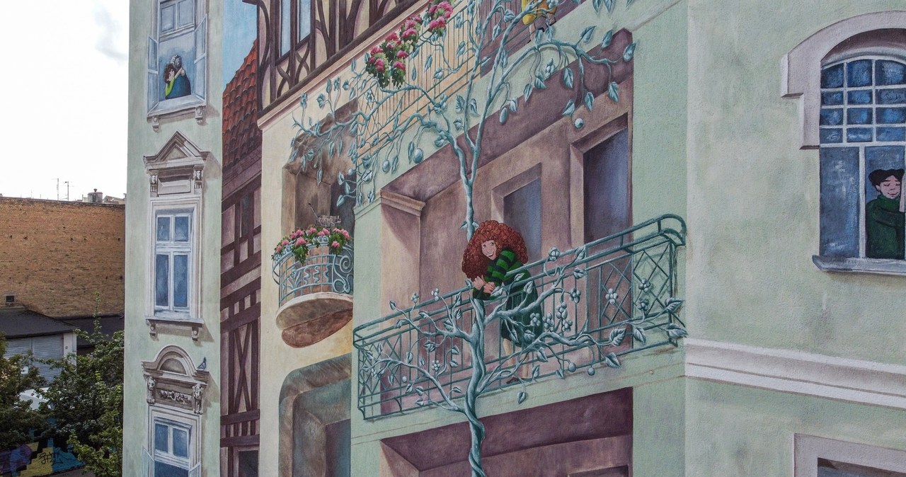 ​Niezwykły mural z bohaterami Jeżycjady powstał w Poznaniu