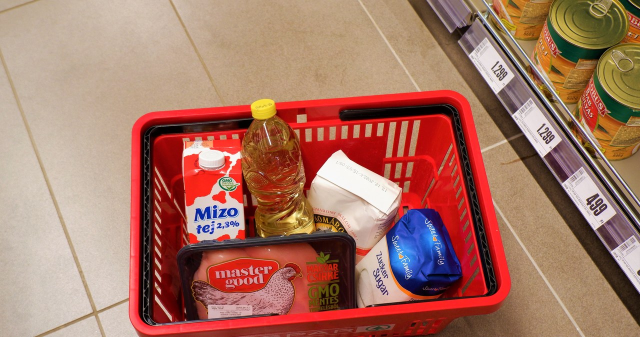 To koniec. Węgry zniosły limit cen na produkty spożywcze