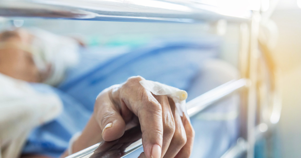 Hospicja alarmują: Są problemy z e-receptami, umierający pacjenci bez leków