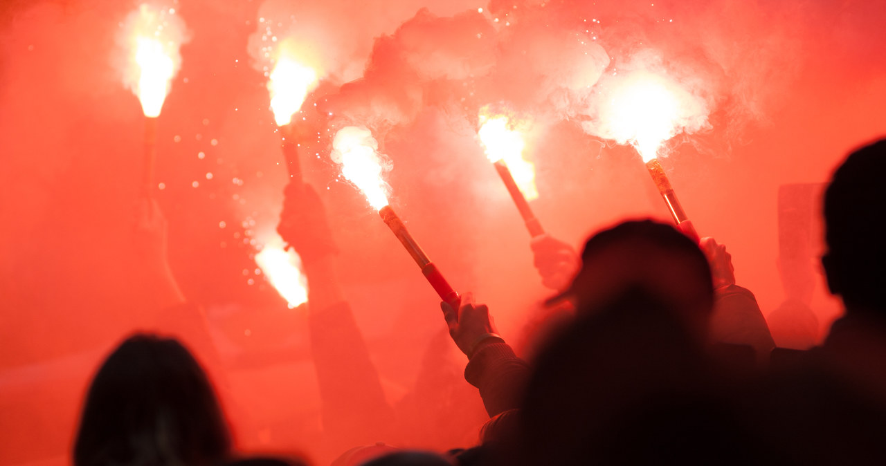 Zamieszki przed eliminacjami LM. Nie żyje 22-latek, UEFA przekłada mecz