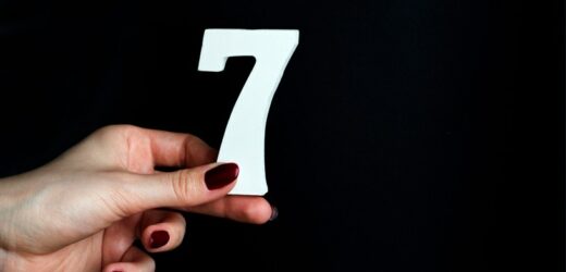 Od tych ludzi można czerpać głęboką mądrość. Jakie są numerologiczne 7?