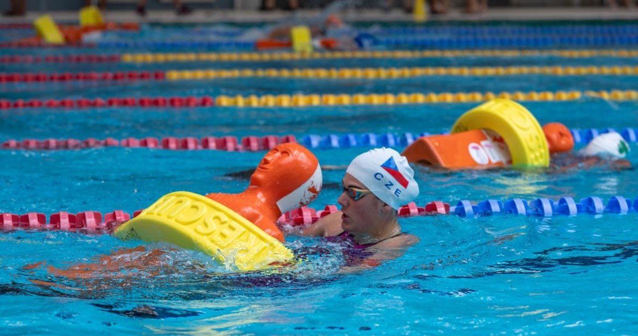 Pływają, biegają, ratują. Młodzi ratownicy z całej Europy na zawodach w Polsce