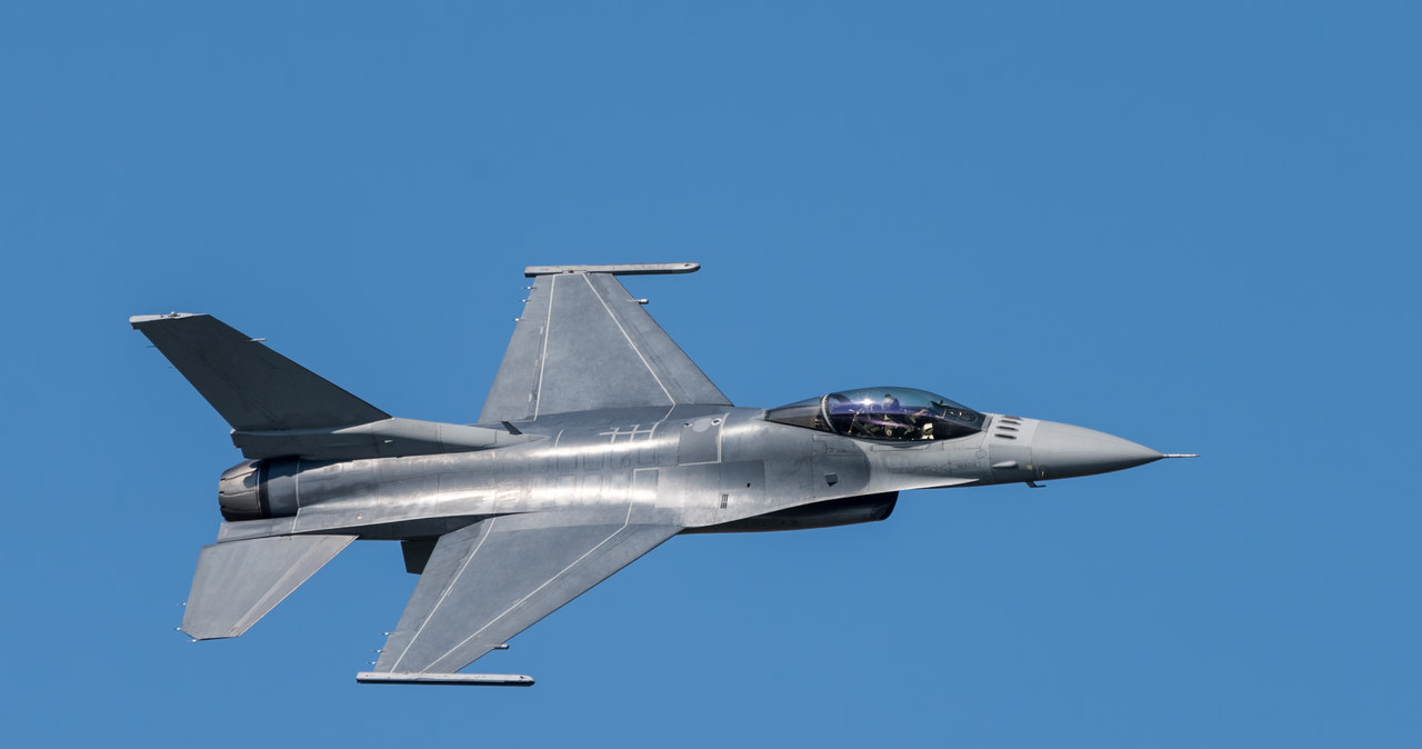Kolejny kraj przekaże Ukrainie samoloty F-16
