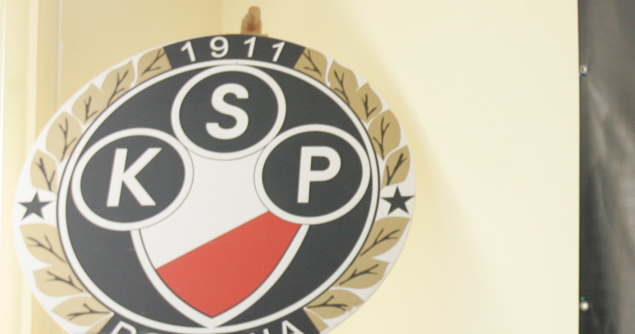 Skandaliczne plakaty. Grożą dzieciom trenującym w Polonii Warszawa