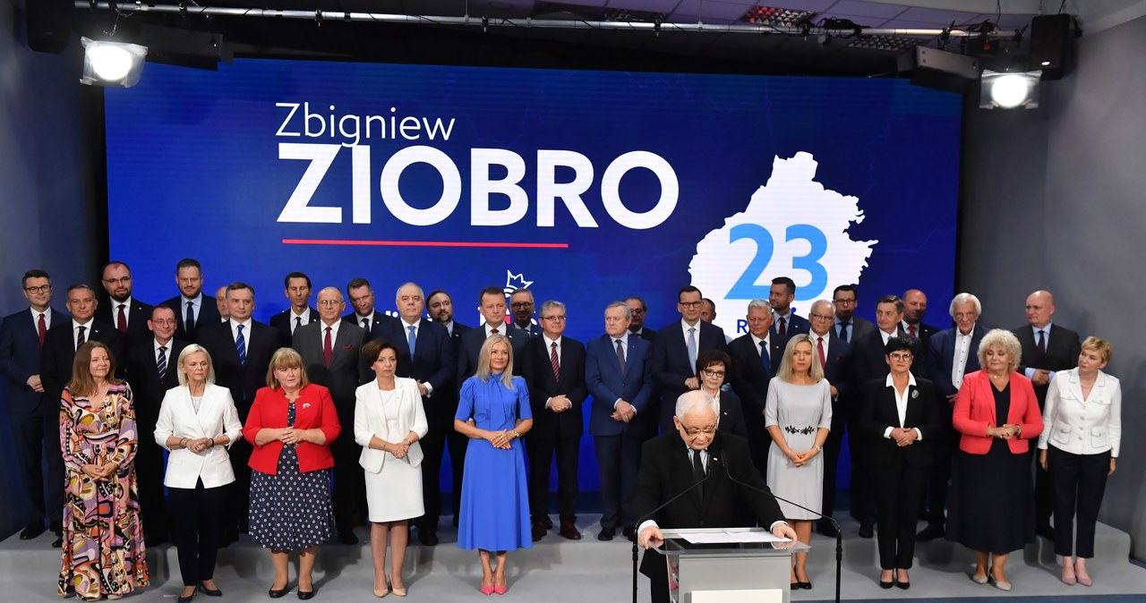 Zmiany na czele list wyborczych PiS. Połowa okręgów z nowymi jedynkami