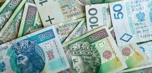 „Czternastka” trafi nie tylko do seniorów. Dodatkowe pieniądze otrzyma też konkretna grupa