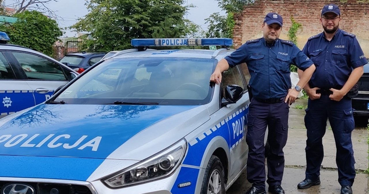 5-latka traciła przytomność. Matce dziewczynki pomogli policjanci