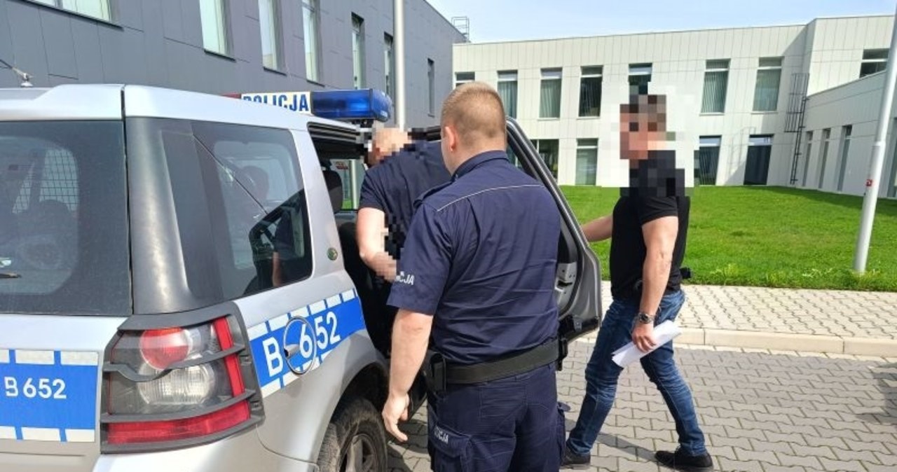Zamknęli mężczyznę w bagażniku, wywieźli do lasu