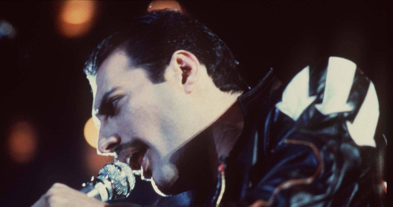 Bransoletka Freddiego Mercury’ego sprzedana na aukcji za rekordową cenę