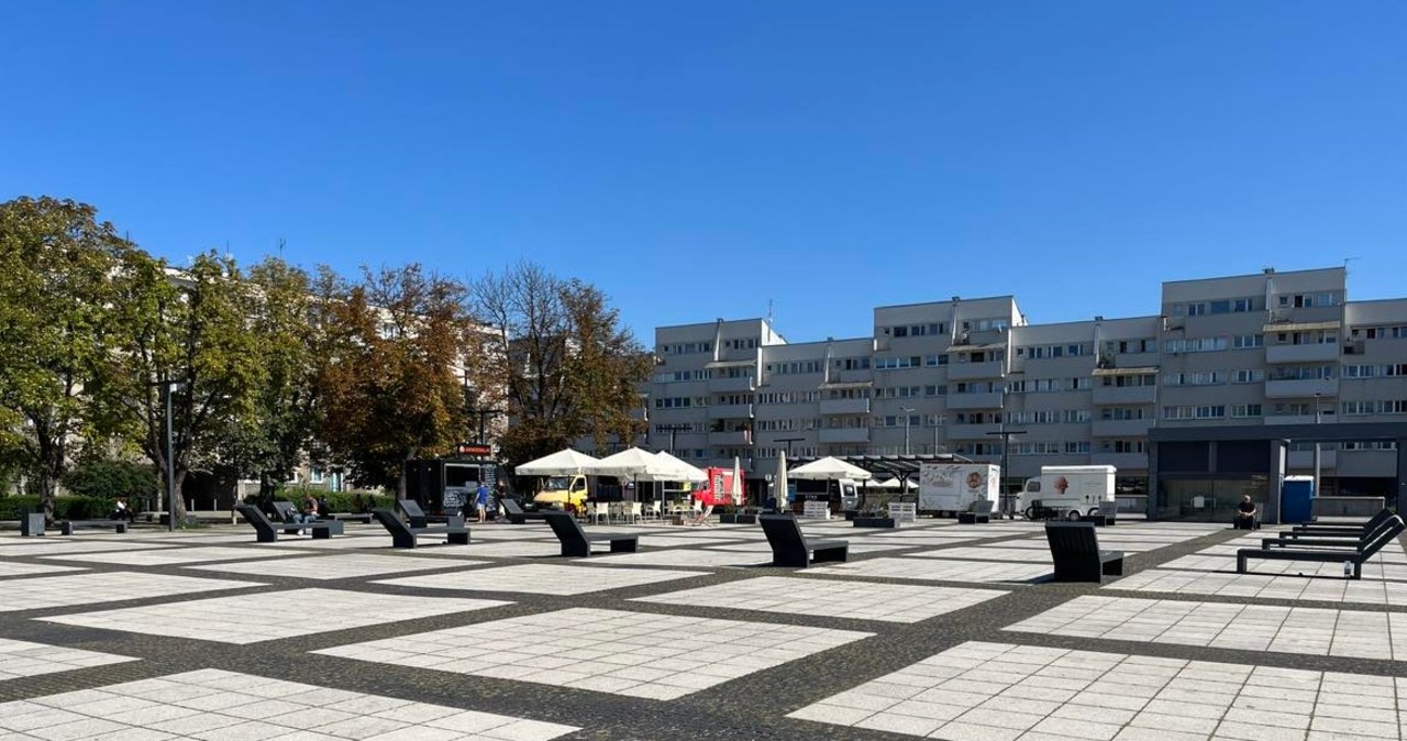 Beton zastąpi zieleń. Zmiany na wrocławskim placu Nowy Targ