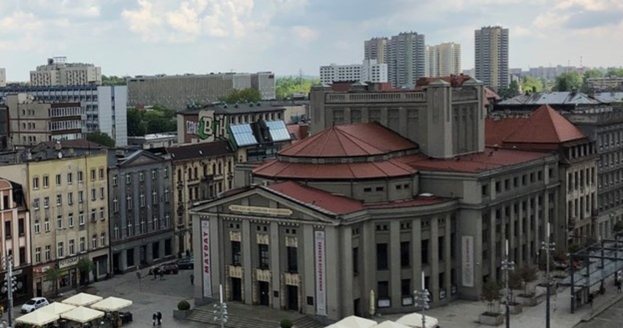 „Empuzjon” na schodach Teatru Śląskiego. Noc Teatrów GZM już w sobotę.