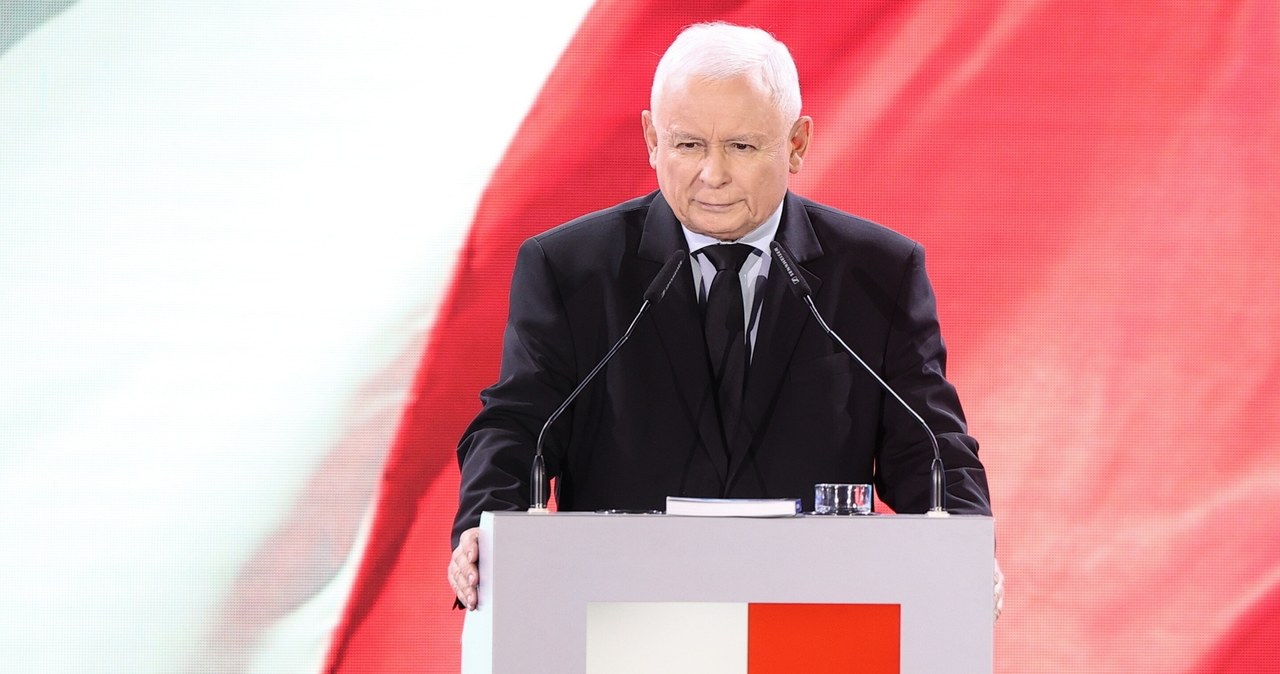 Kaczyński przedstawił program PiS. „Chcemy zlikwidować patodeweloperkę”