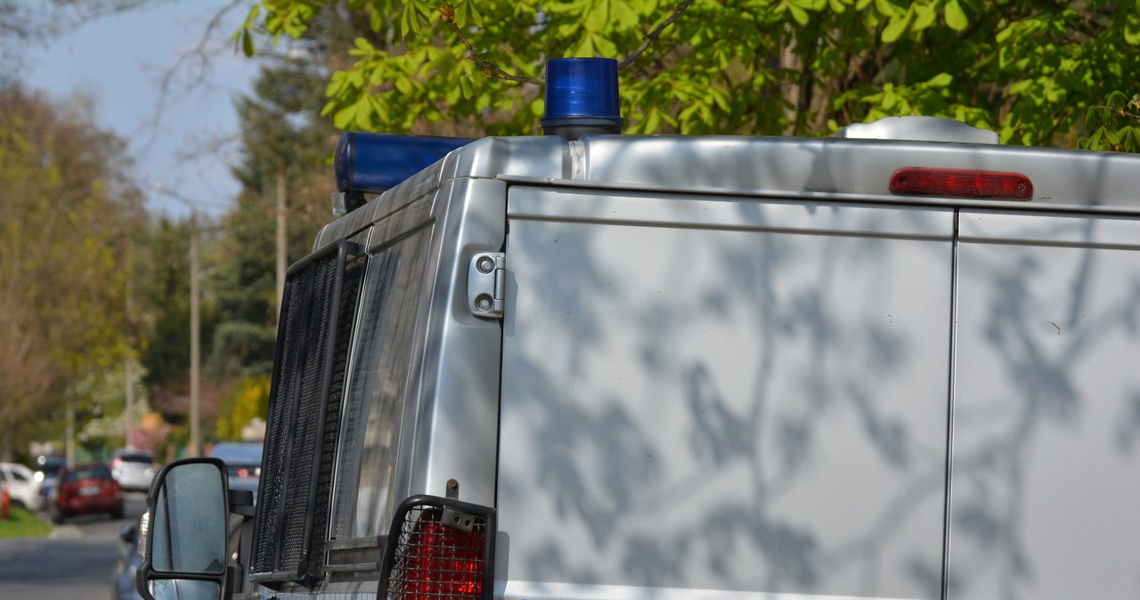 Zderzenie dwóch policyjnych busów w Świętokrzyskiem
