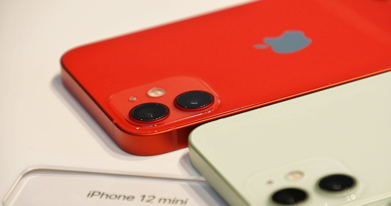 iPhone 12 wycofany z rynku we Francji