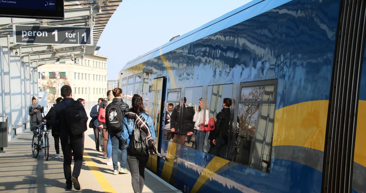 Spontaniczna podróż niemożliwa. Niepełnosprawni w pociągach