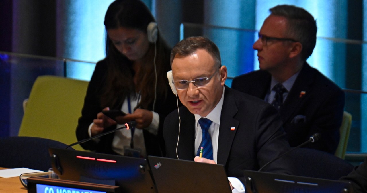 Duda o zbożu: Ukraina jest jak tonący, który chwyta się wszystkiego
