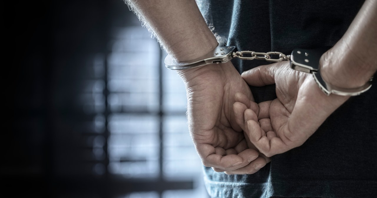 Groził znajomemu nożem i okradł go. 22-latek w rękach policji