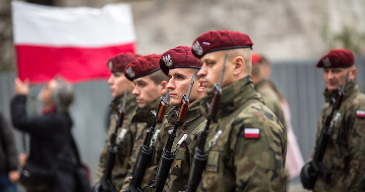 Sondaż: Polacy nie wierzą w przywrócenie obowiązkowej służby wojskowej