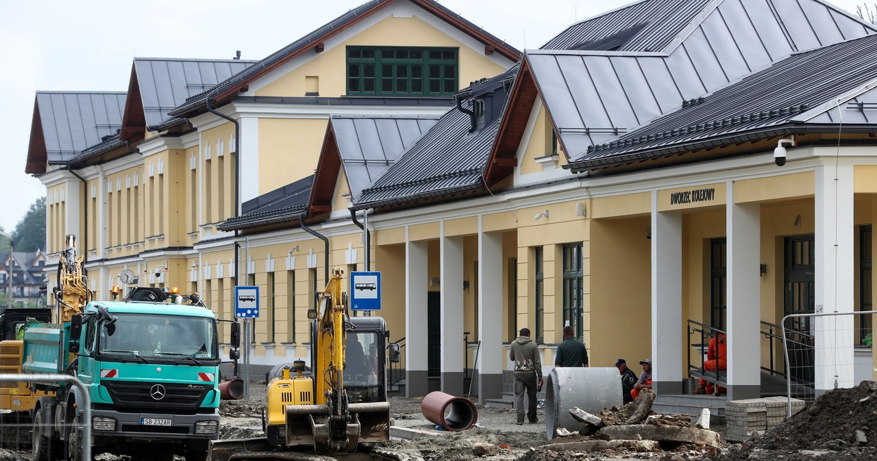 Centrum komunikacyjne w Zakopanem gotowe. Od soboty odjadą z niego autobusy