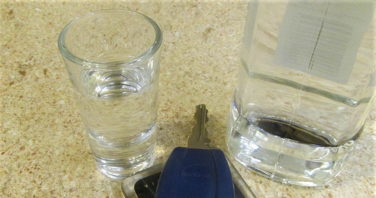 Wydmuchał 4,7 promila. Jechał bez prawa jazdy i spowodował kolizję