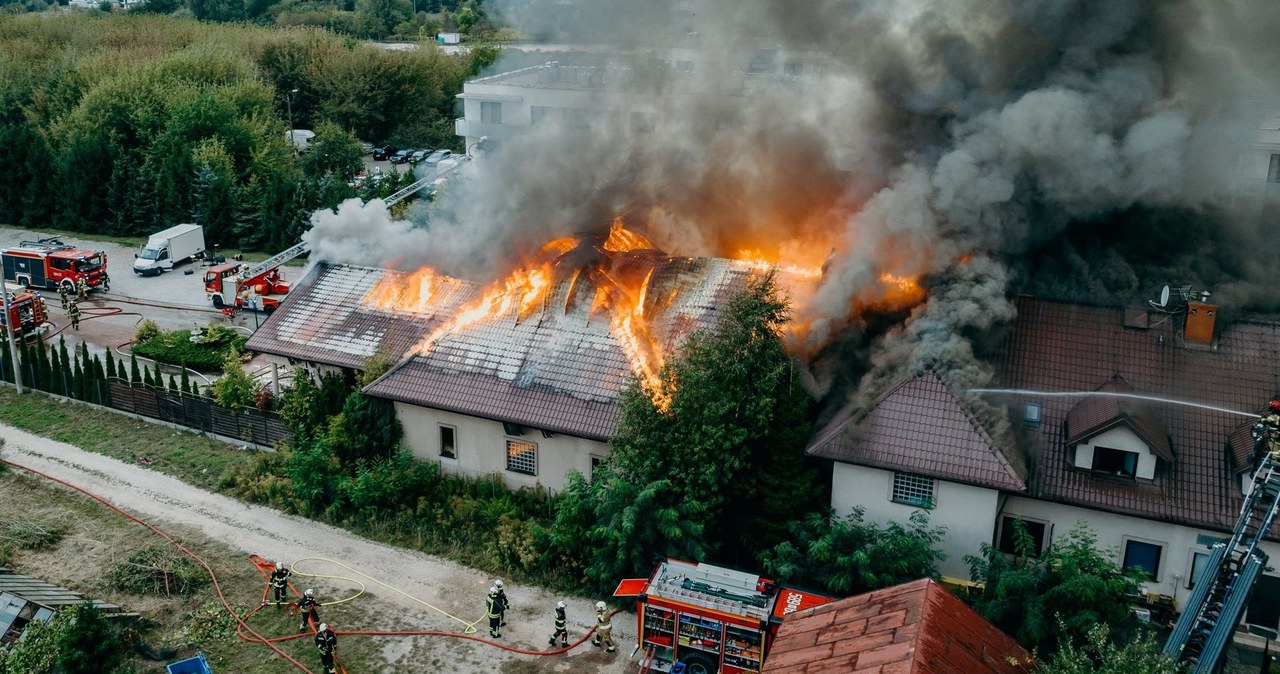 Pożar sali weselnej w Pruszkowie. 150 osób ewakuowanych