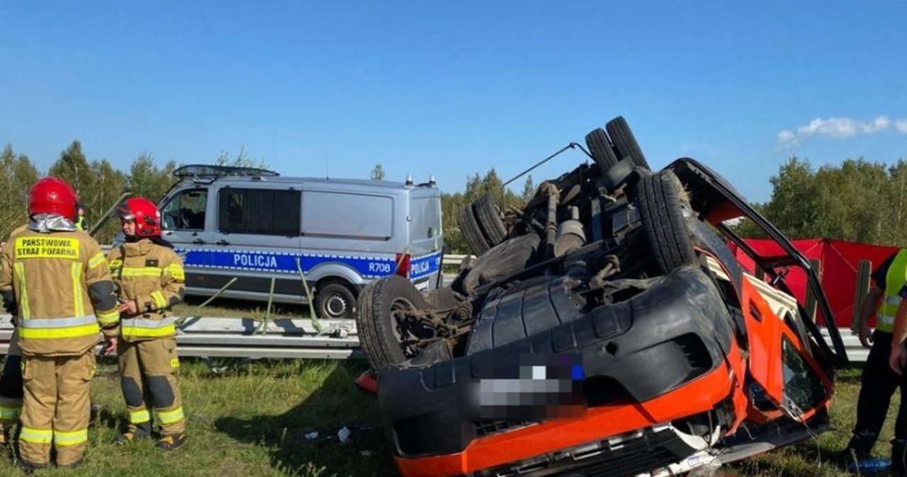 W wypadku busa zginęły dwie osoby. Żałoba w Dębicy