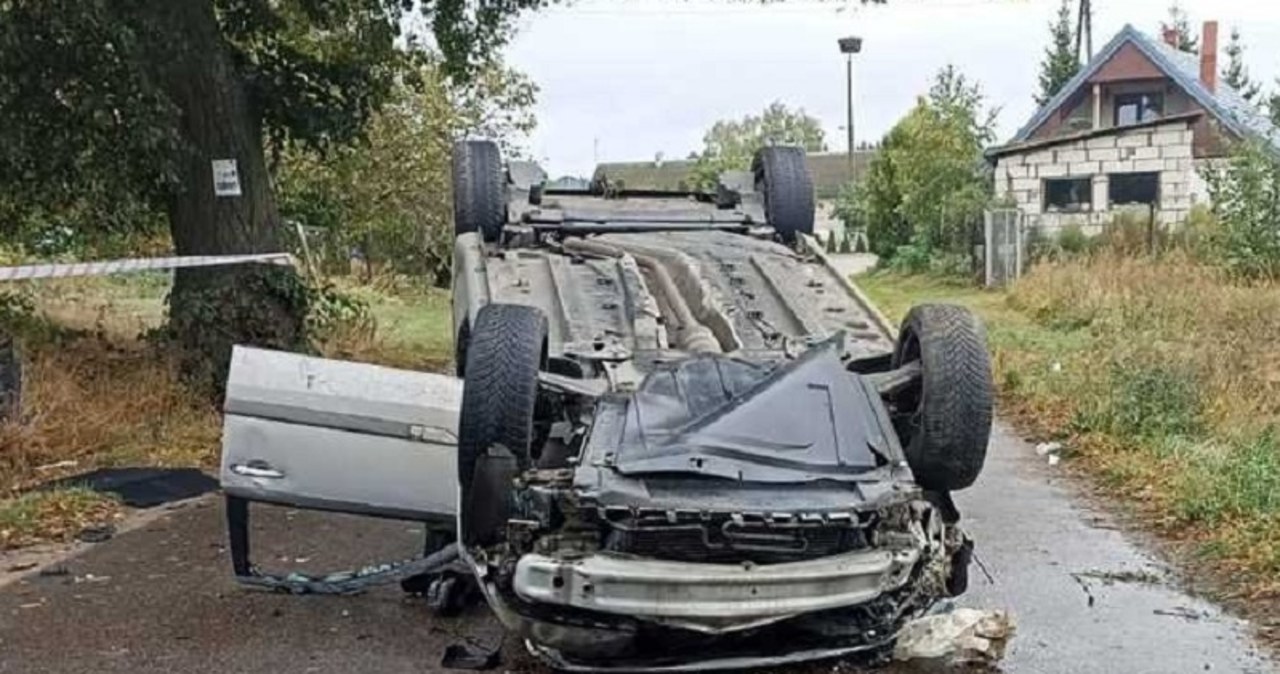 Wypadek w Warmińsko-Mazurskiem. Trzy osoby w szpitalu