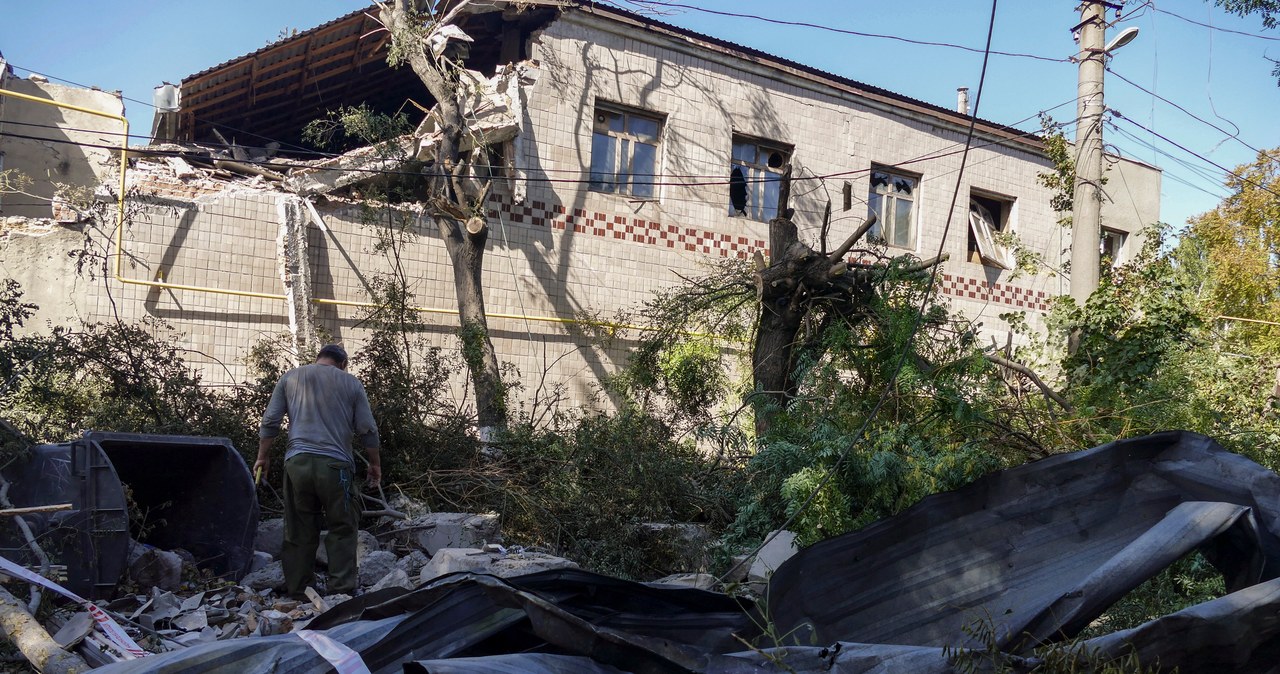 Eksplozje w Krzywym Rogu. Ukraińska obrona strąciła 26 dronów [RELACJA]