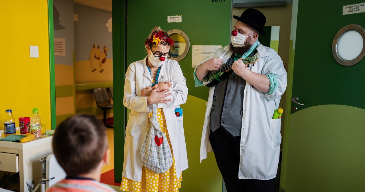 Klowni medyczni poszukiwani. „Po naszej wizycie pojawia się uśmiech”