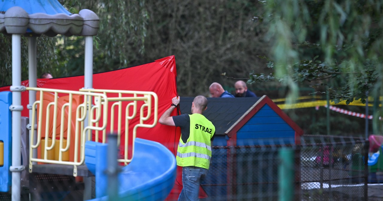 Śmierć 4-latka w przedszkolu. Studzienka przykryta płytą paździerzową