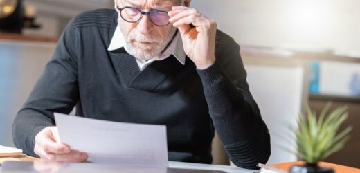 Emerytura wyższa nawet o kilkaset złotych. Mało który senior wie o tej zniżce