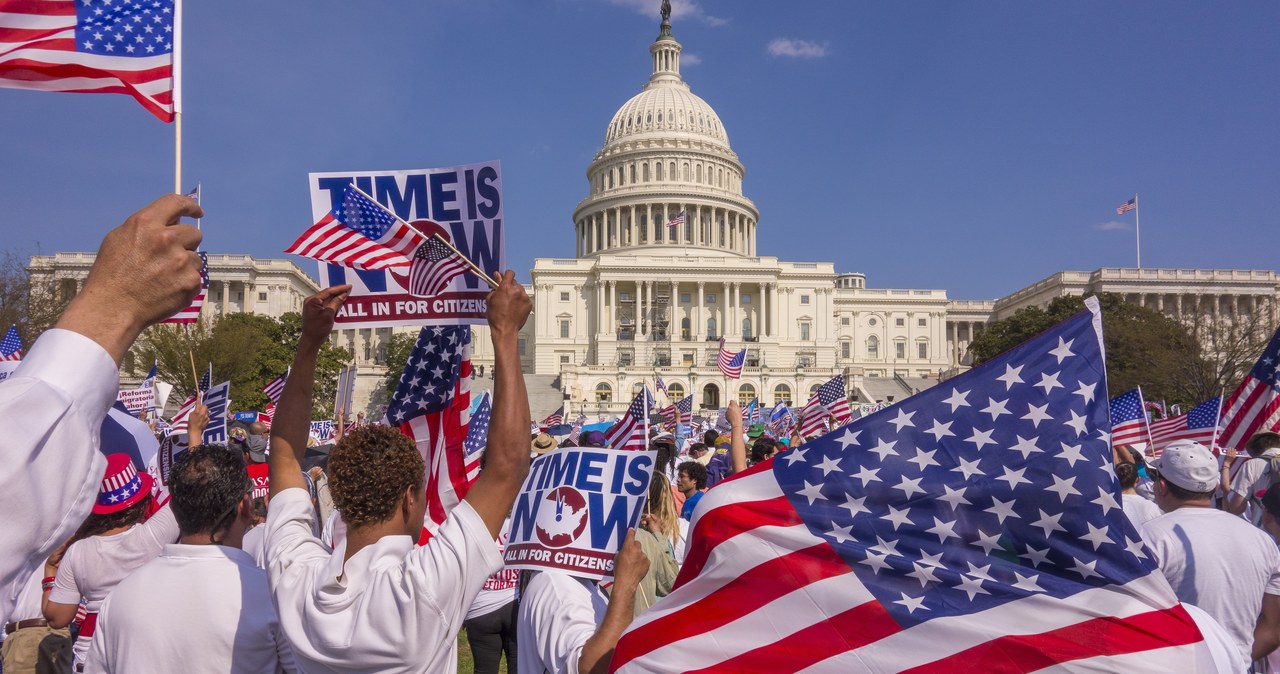 W USA chcą trzeciej partii. Rekordowe niezadowolenie republikanów i demokratów