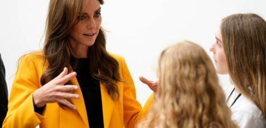 Księżna Kate zwróciła na siebie uwagę. Specjalnie wybrała ten kolor?