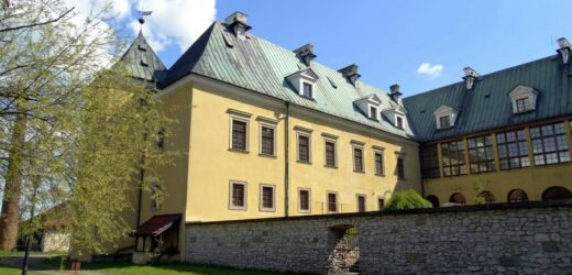 Nowy turystyczny hit w Małopolsce? Przejęli zamek za złotówkę. „Wielki skarb”