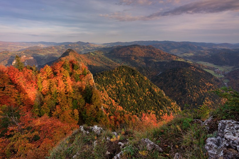 Jesień wygląda tutaj najpiękniej. Górskie panoramy zapierają dech
