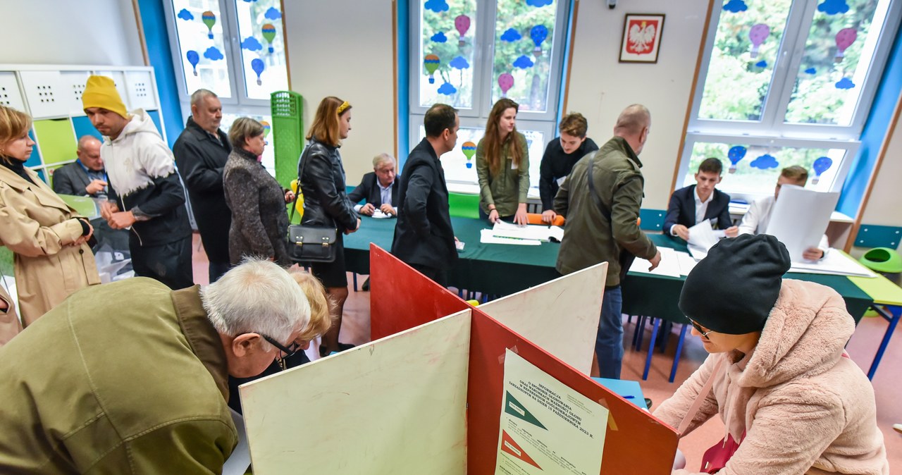 Frekwencja w referendum: 40,91 proc., wynik nie jest wiążący