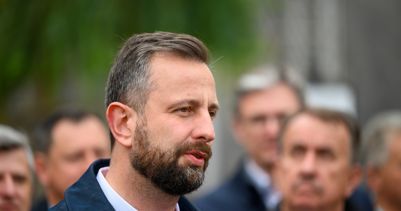 Jak nie prośbą, to groźbą. PiS próbuje przyciągnąć PSL