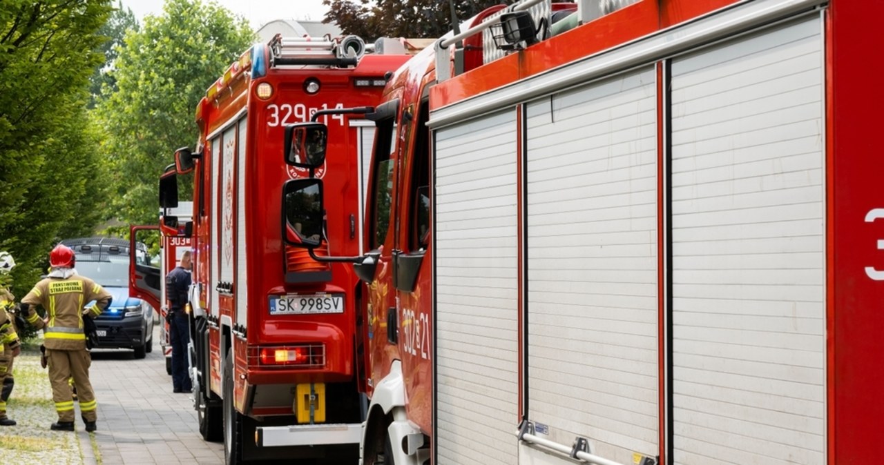 Ewakuacja 700 dzieci w Poznaniu. Dym pojawił się w sali gimnastycznej