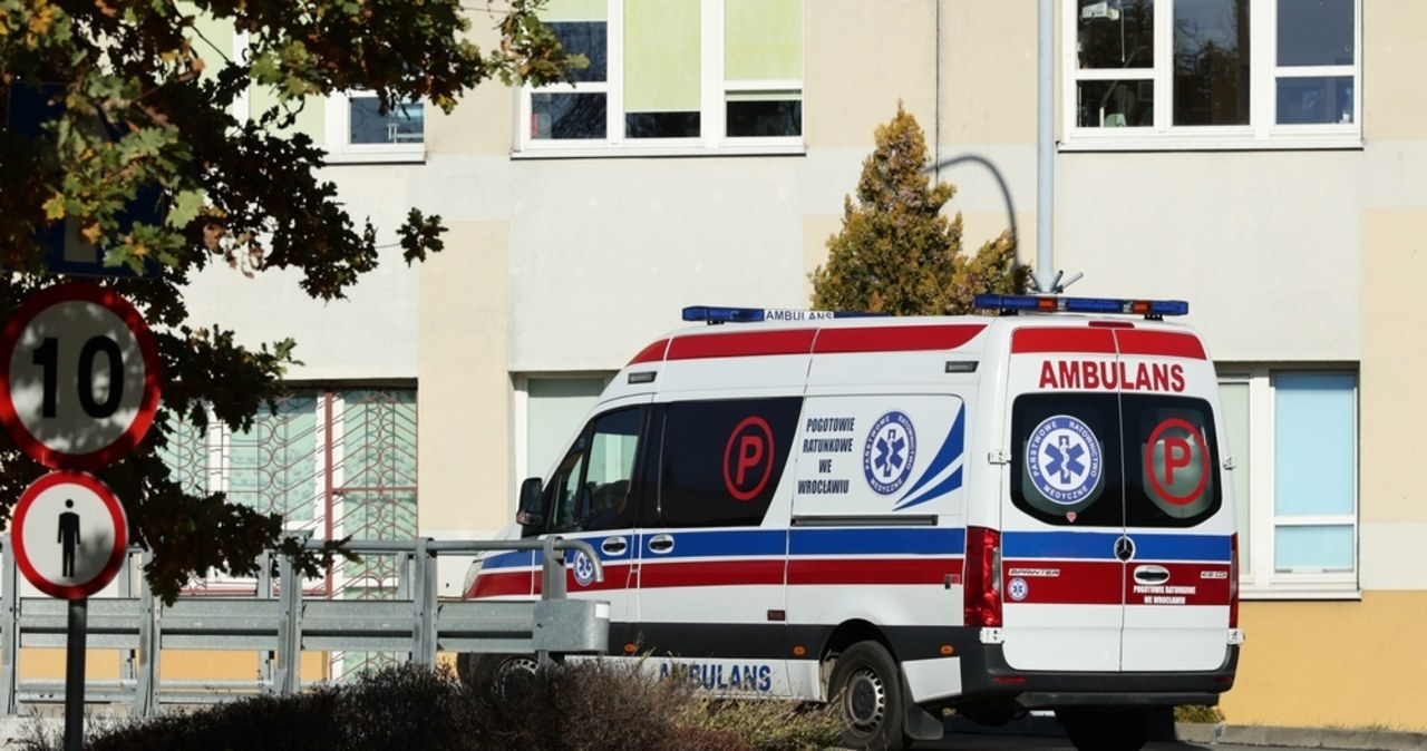 Dwa ciała w mieszkaniu w Tychach. Przeprowadzono sekcję zwłok