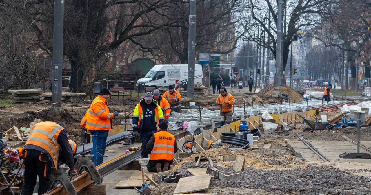 Szczecin: Będą korki na Placu Zwycięstwa. Piątek z asfaltowaniem