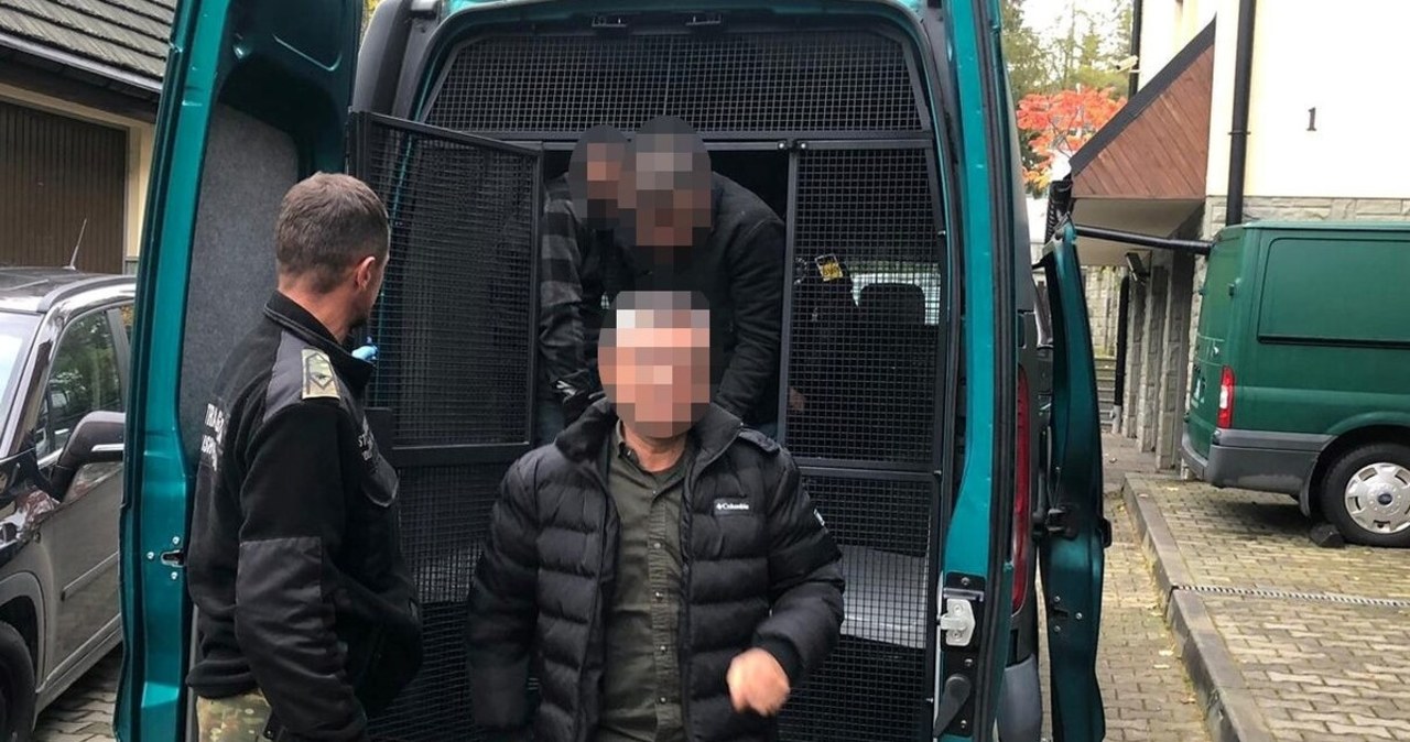 Migranci pieszo przekroczyli granicę w Chochołowie