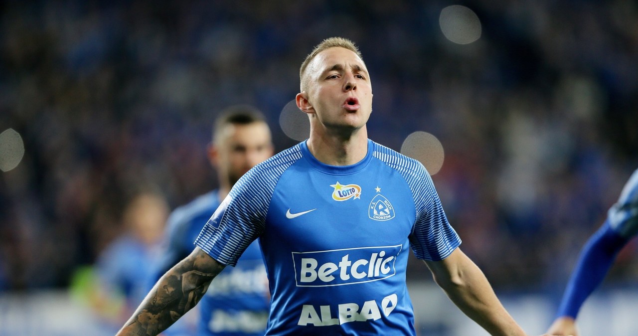 Ruch Chorzów wrócił na Stadion Śląski i zatrzymał lidera