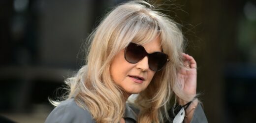 ​Płaszcze idealne na jesień. Tak nosi je Grażyna Torbicka