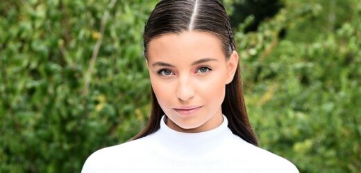 Julia Wieniawa szaleje na falach. Kto by pomyślał, że ma taki talent