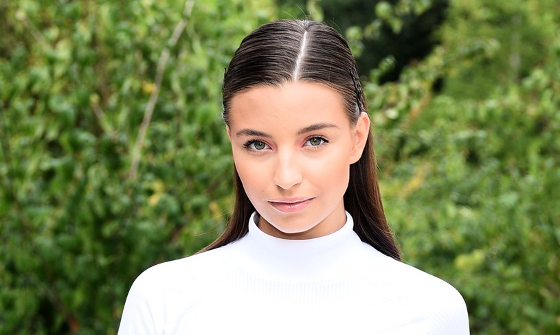 Julia Wieniawa szaleje na falach. Kto by pomyślał, że ma taki talent