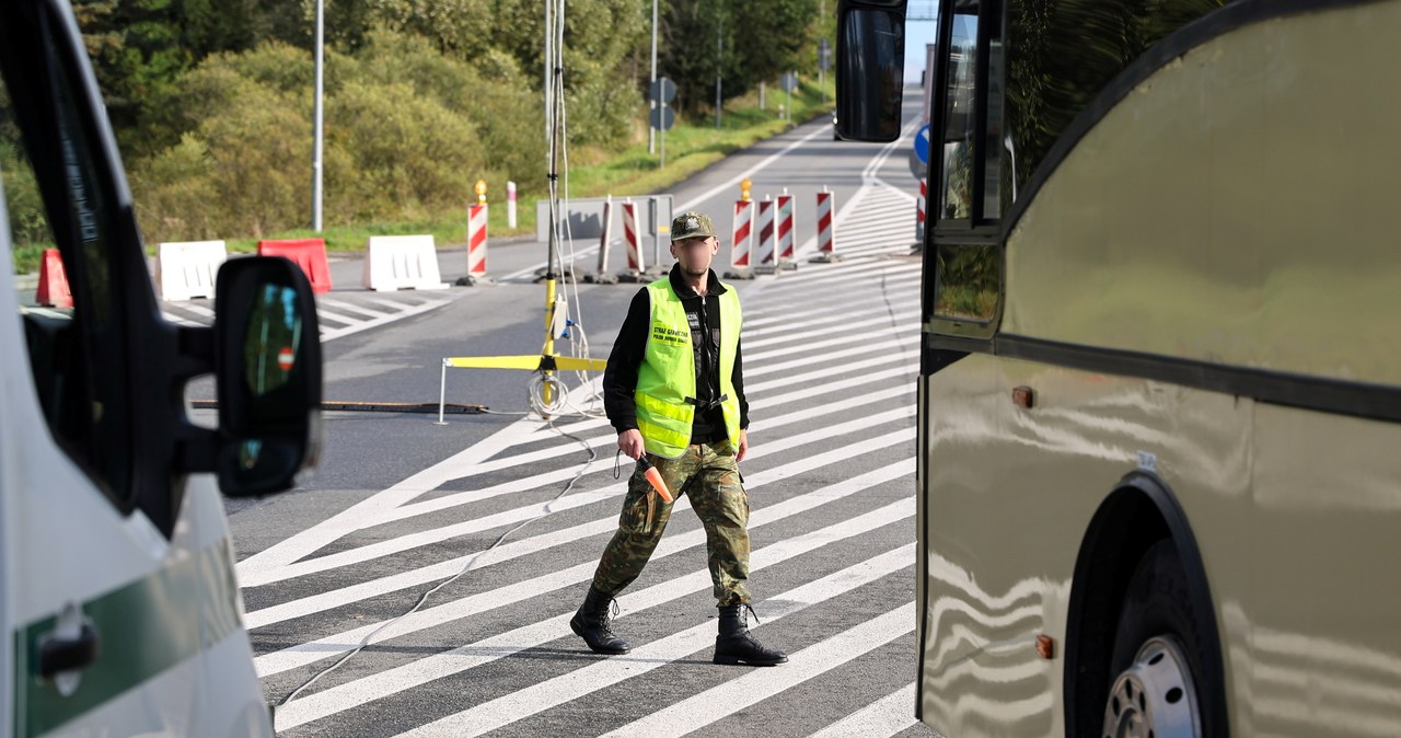 Kontrole na granicy ze Słowacją przedłużone. Podano datę