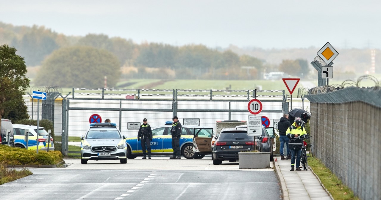 Koniec dramatycznych negocjacji na lotnisku w Hamburgu. Sprawca zatrzymany