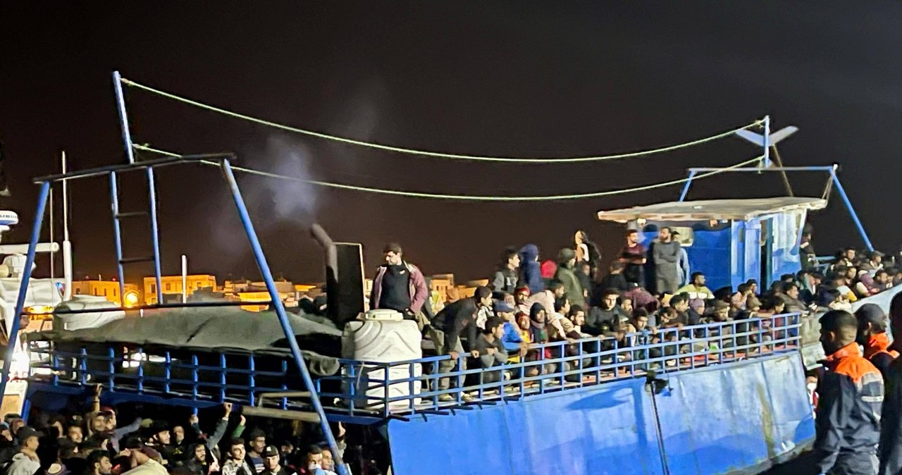 Albania przyjmie 36 tys. migrantów, którzy dotarli do Włoch