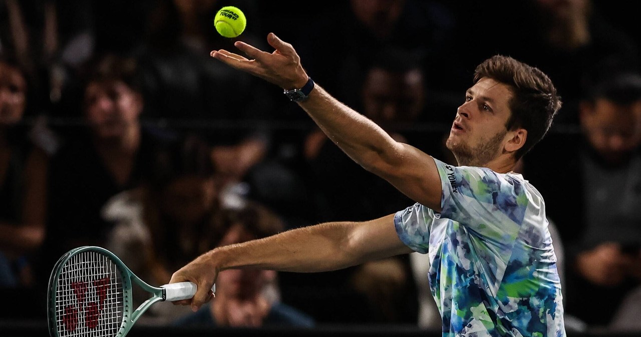 Hurkacz wystąpi w ATP Finals? Kłopoty zdrowotne Tsitsipasa